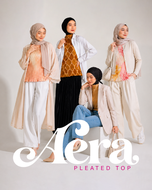 AERA Pleated Top