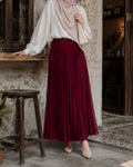 YOU Edition Pleated Skirt - Red